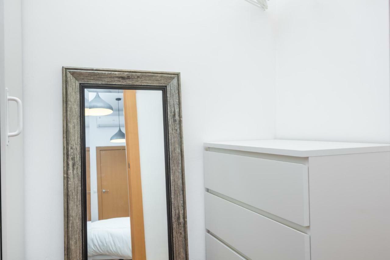 Magnifico Estudio En Bolsa 6. Ac. Apartment Malaga Luaran gambar